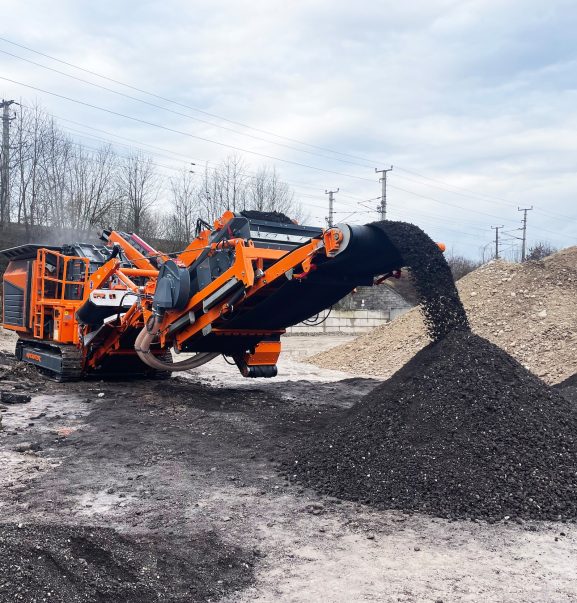 TRAKTORIEM-Rockster-R1000S-Impact-Crusher-Prallbrecher-Asphalt-Recycling-Upper-Austria-04 TRAKTORIEM-Rockster-R1000S-Impact-Crusher-Prallbrecher-Asphalt-Recycling-Upper-Austria-04
