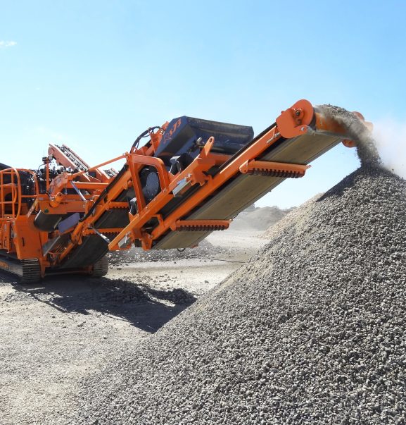 TRAKTORIEM-Rockster-R700S-Impact-Crusher-Prallbrecher-Gravel-Schotter-Processing-Aufbereitung-USA-01 TRAKTORIEM-Rockster-R700S-Impact-Crusher-Prallbrecher-Gravel-Schotter-Processing-Aufbereitung-USA-01
