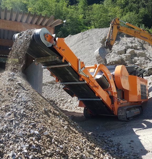 TRAKTORIEM-Rockster-R800-Jaw-Crusher-Backenbrecher-Gravel-Schotter-Naturstein-Aggregate-Aufbereitung-Austria-02 TRAKTORIEM-Rockster-R800-Jaw-Crusher-Backenbrecher-Gravel-Schotter-Naturstein-Aggregate-Aufbereitung-Austria-02