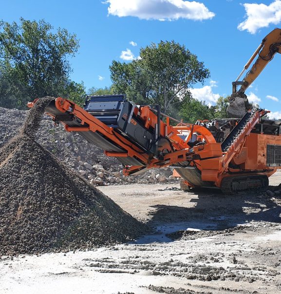 TRAKTORIEM-Rockster-R900-Impact-Crusher-Prallbrecher-Concrete-Beton-Recycling-Aufbereitung-Slovenia-06 TRAKTORIEM-Rockster-R900-Impact-Crusher-Prallbrecher-Concrete-Beton-Recycling-Aufbereitung-Slovenia-06