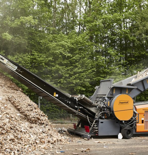 Doppstadt_Methor_Altholz_Bauschutt_A87I5813022.jpg Doppstadt_Methor_Altholz_Bauschutt_A87l5813022.jpg